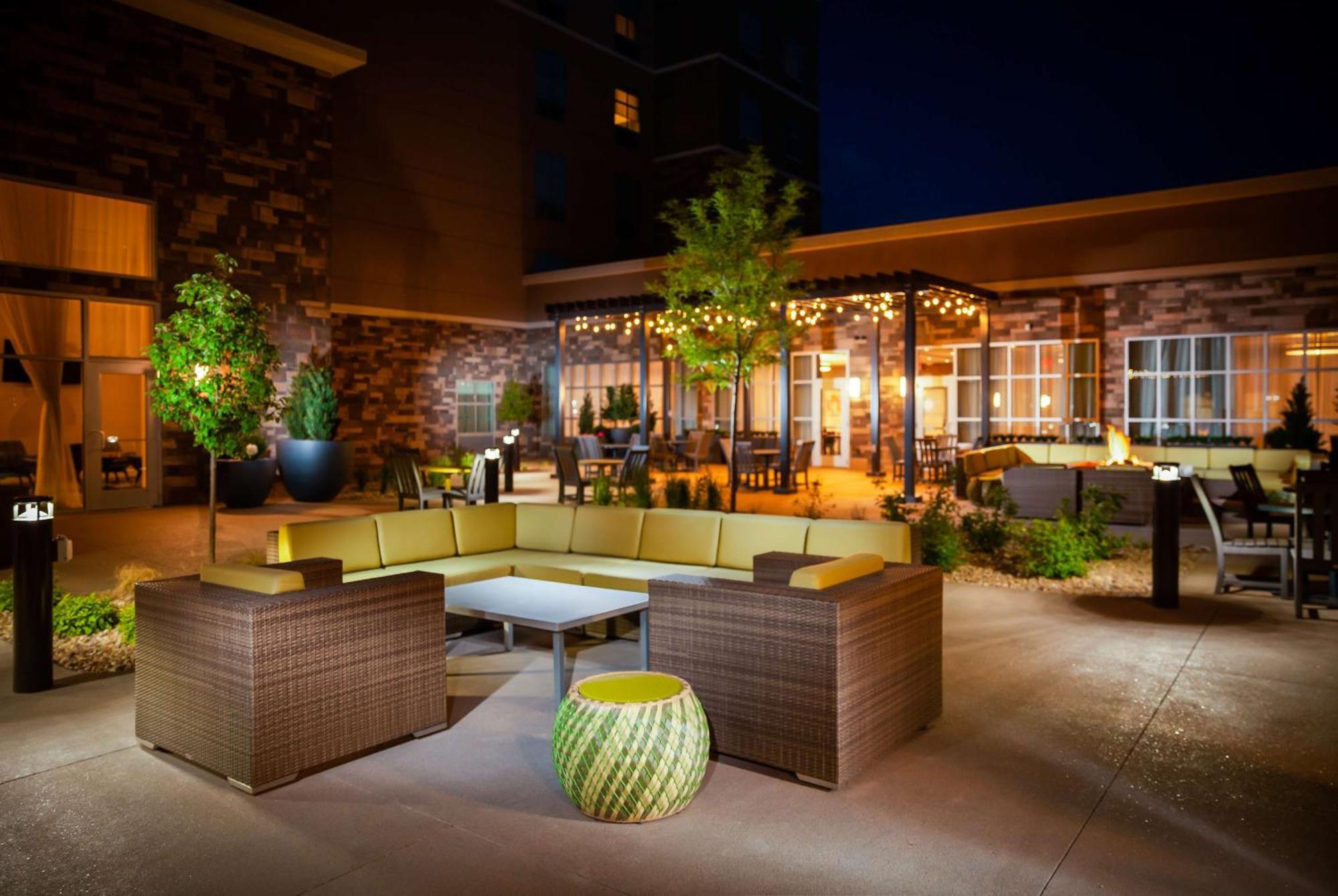 Hilton Garden Inn Broomfield Boulder Extérieur photo